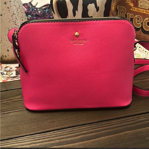 NWOT - Picture 1 of 4